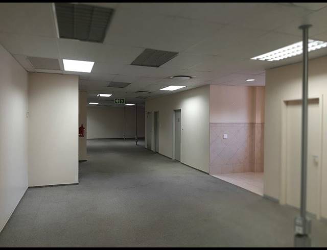 1,018M² BUILDING FOR SALE IN BO-DORP